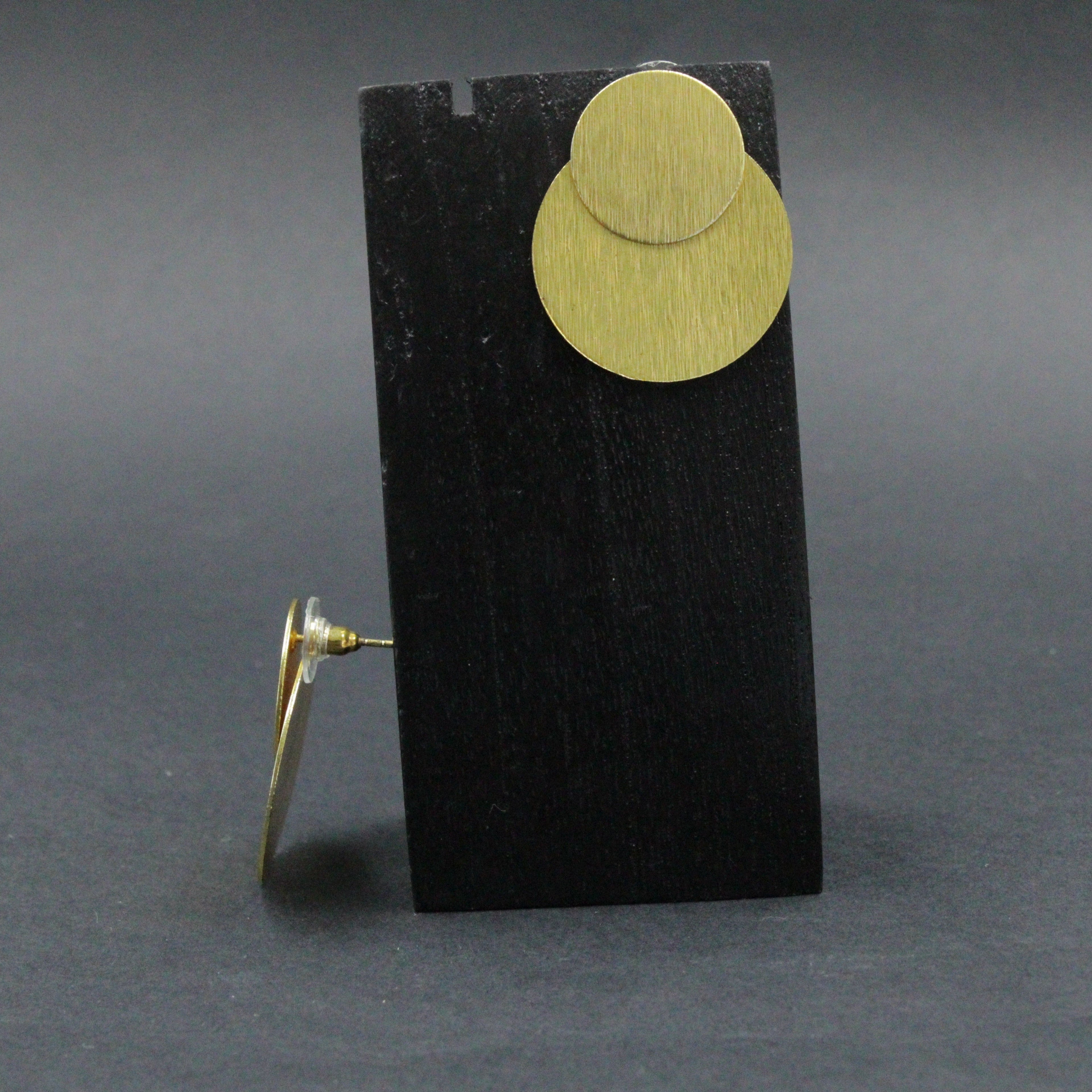 Pendientes ECLIPSE dos en uno bañados en oro - Diseño con carácter-1